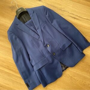 Hugo Boss Suit US 36S